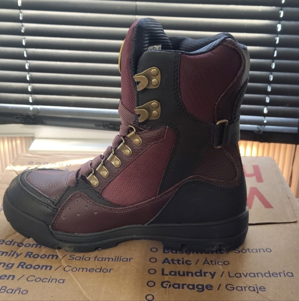 Sumikko Venus Men's Boots Size 8.5 Burgundy Black No box - Picture 3 of 4